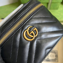 Load image into Gallery viewer, Gucci Marmont Mini Bag