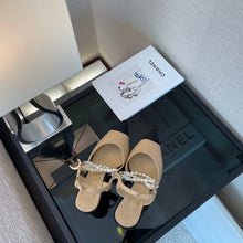Load image into Gallery viewer, Chanel heels