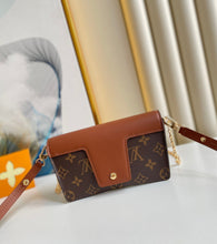 Load image into Gallery viewer, Louis Vuitton Padlock On Strap Bag
