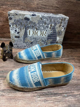 Load image into Gallery viewer, Christian Dior Espadrilles - LUXURY KLOZETT