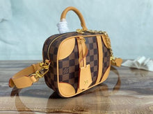 Load image into Gallery viewer, Louis Vuitton Valisette Soupe BB Bag