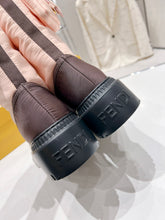 Load image into Gallery viewer, Fendi Domino Boots