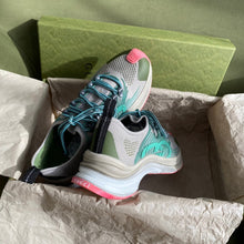 Load image into Gallery viewer, Gucci Run Sneakers