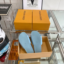 Load image into Gallery viewer, Louis Vuitton Jumbo Platform Mule