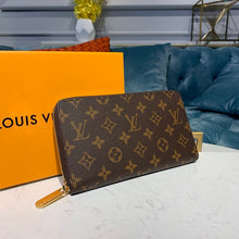 Load image into Gallery viewer, Louis Vuitton Zippy Wallet