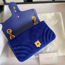 Load image into Gallery viewer, Gucci Marmont Small Shoulder Bag