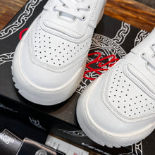 Load image into Gallery viewer, Versace Odissea Sneakers