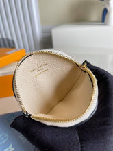 Load image into Gallery viewer, Louis Vuitton Trio Pouch