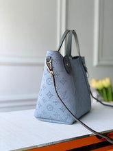 Load image into Gallery viewer, Louis Vuitton Hina Bag - LUXURY KLOZETT