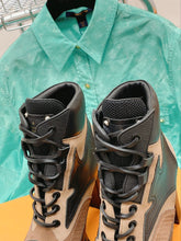 Load image into Gallery viewer, Louis Vuitton Star Trail Ankle Boots
