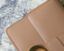Load image into Gallery viewer, Christian Dior 30 Montaigne Bag
