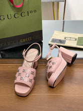 Load image into Gallery viewer, Gucci Interlocking G Studs Sandal