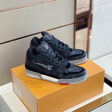 Load image into Gallery viewer, Louis Vuitton Trainer Sneaker - LUXURY KLOZETT