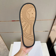 Load image into Gallery viewer, Christian Dior D Freeway Sneakers
