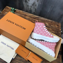 Load image into Gallery viewer, Louis Vuitton Squad Sneakers
