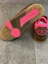 Load image into Gallery viewer, Louis Vuitton Trainer Sneakers