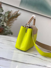 Load image into Gallery viewer, Louis Vuitton Capucines Mini - LUXURY KLOZETT