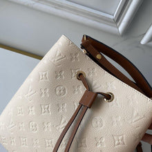 Load image into Gallery viewer, Louis Vuitton NeoNoe MM Bag - LUXURY KLOZETT