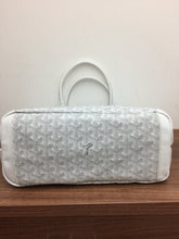Load image into Gallery viewer, Goyard Artois MM Bag