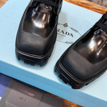 Load image into Gallery viewer, Prada Boots