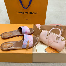 Load image into Gallery viewer, Louis Vuitton Lock it flat Mule