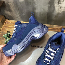 Load image into Gallery viewer, Balenciaga Triple S Sneaker - LUXURY KLOZETT