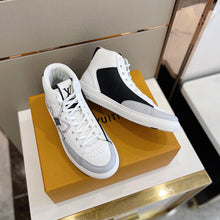 Load image into Gallery viewer, Louis Vuitton Charlie Sneakers