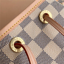 Load image into Gallery viewer, Louis Vuitton Noe Bag