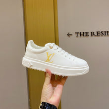 Load image into Gallery viewer, Louis Vuitton Time Out Sneaker