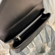 Load image into Gallery viewer, YSL College Large Quilted leather Bag