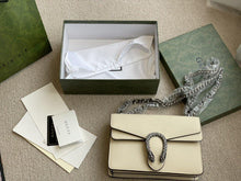 Load image into Gallery viewer, Gucci Dionysus Small Shoulder Bag - LUXURY KLOZETT