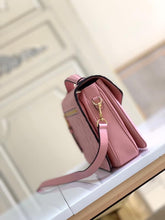 Load image into Gallery viewer, Louis Vuitton Pochette Metis Bag