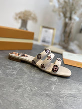 Load image into Gallery viewer, Louis Vuitton Appeal Flat Mule