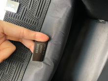 Load image into Gallery viewer, Fendi Sunshine Shopper Meduim Bag