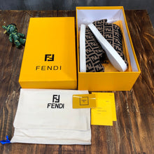 Load image into Gallery viewer, Fendi Sneakers