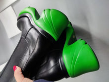 Load image into Gallery viewer, Bottega Veneta Boots