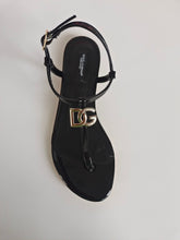 Load image into Gallery viewer, Dolce & Gabbana Patent Leather DG Thong Sandal