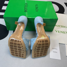 Load image into Gallery viewer, Bottega Veneta Heels