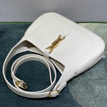 Load image into Gallery viewer, Gucci Jackie 1961 Small Shoulder Bag - LUXURY KLOZETT