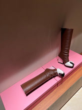 Load image into Gallery viewer, Louis Vuitton Patti Wedge Boot