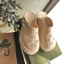 Load image into Gallery viewer, Gucci Platform Perforated G Sandals