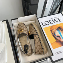 Load image into Gallery viewer, Gucci Espadrilles With Double G