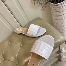 Load image into Gallery viewer, Fendi Signature Slides