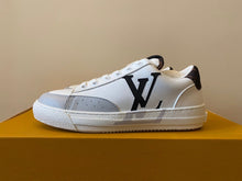 Load image into Gallery viewer, Louis Vuitton Charlie Sneakers