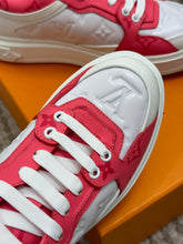 Load image into Gallery viewer, Louis Vuitton Time Out Sneakers