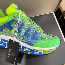 Load image into Gallery viewer, Versace Trigreca Sneakers