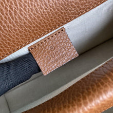 Load image into Gallery viewer, Gucci Dionysus Small Shoulder Bag - LUXURY KLOZETT
