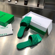 Load image into Gallery viewer, Bottega Veneta Lido Sandals