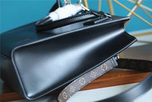 Load image into Gallery viewer, Louis Vuitton Sac Plat PM Bag