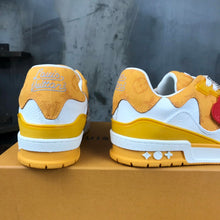 Load image into Gallery viewer, Louis Vuitton Trainer Sneakers